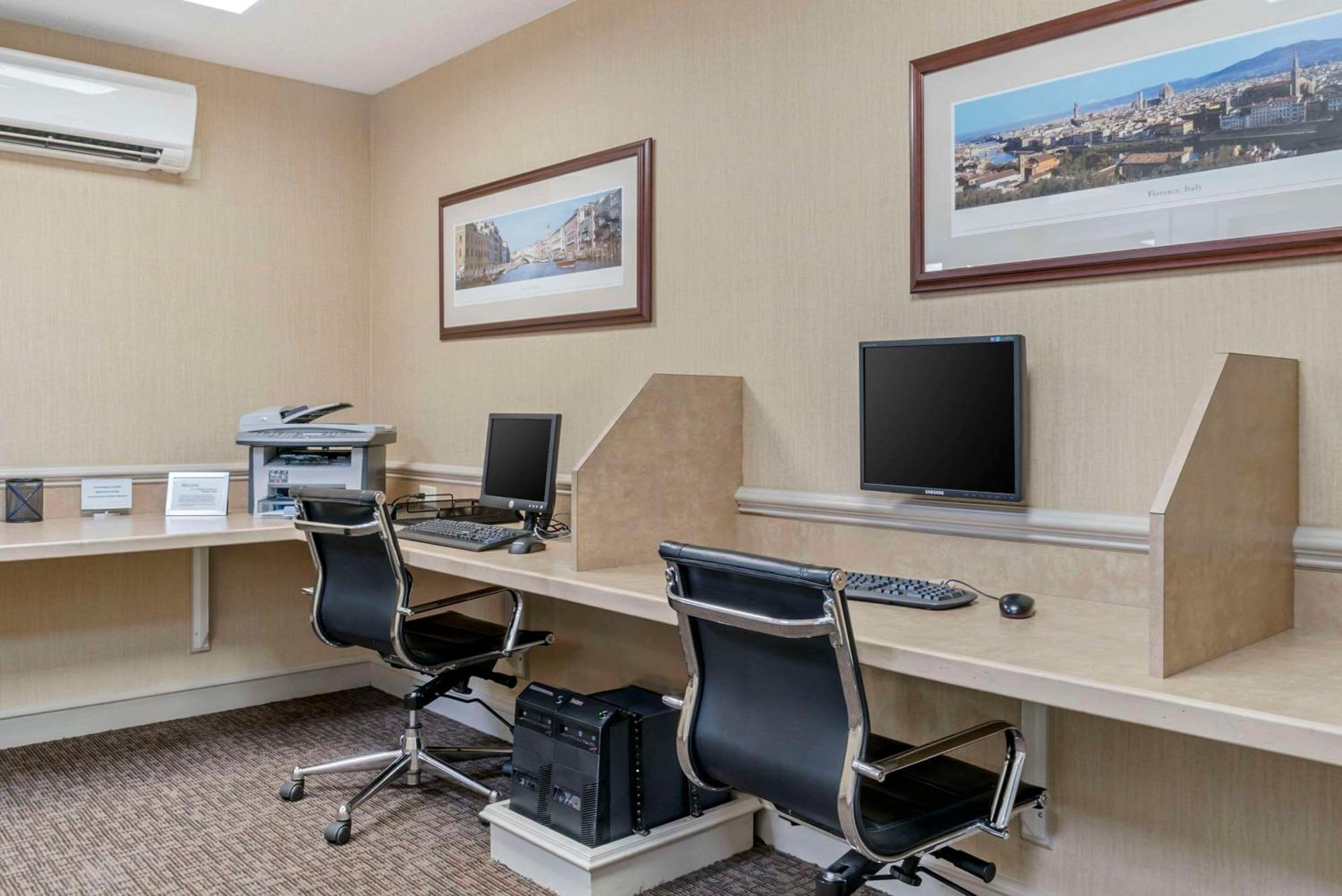 Comfort Inn Plainwell Zewnętrze zdjęcie