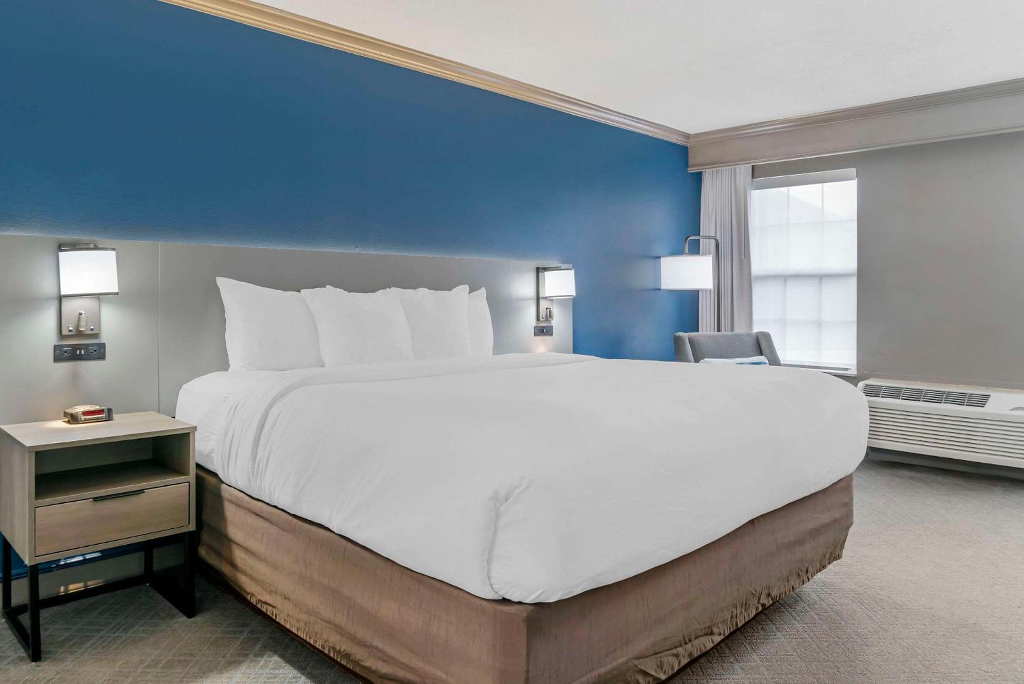 Comfort Inn Plainwell Zewnętrze zdjęcie