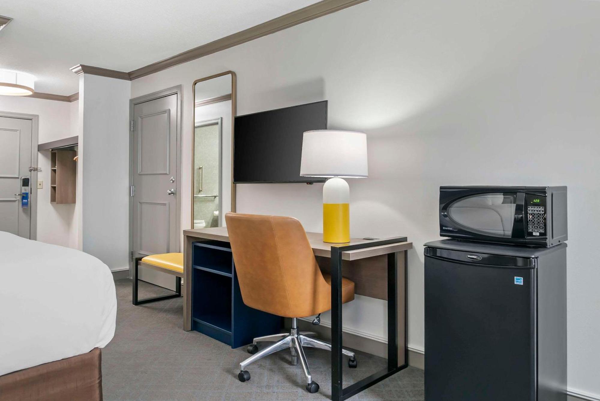 Comfort Inn Plainwell Zewnętrze zdjęcie