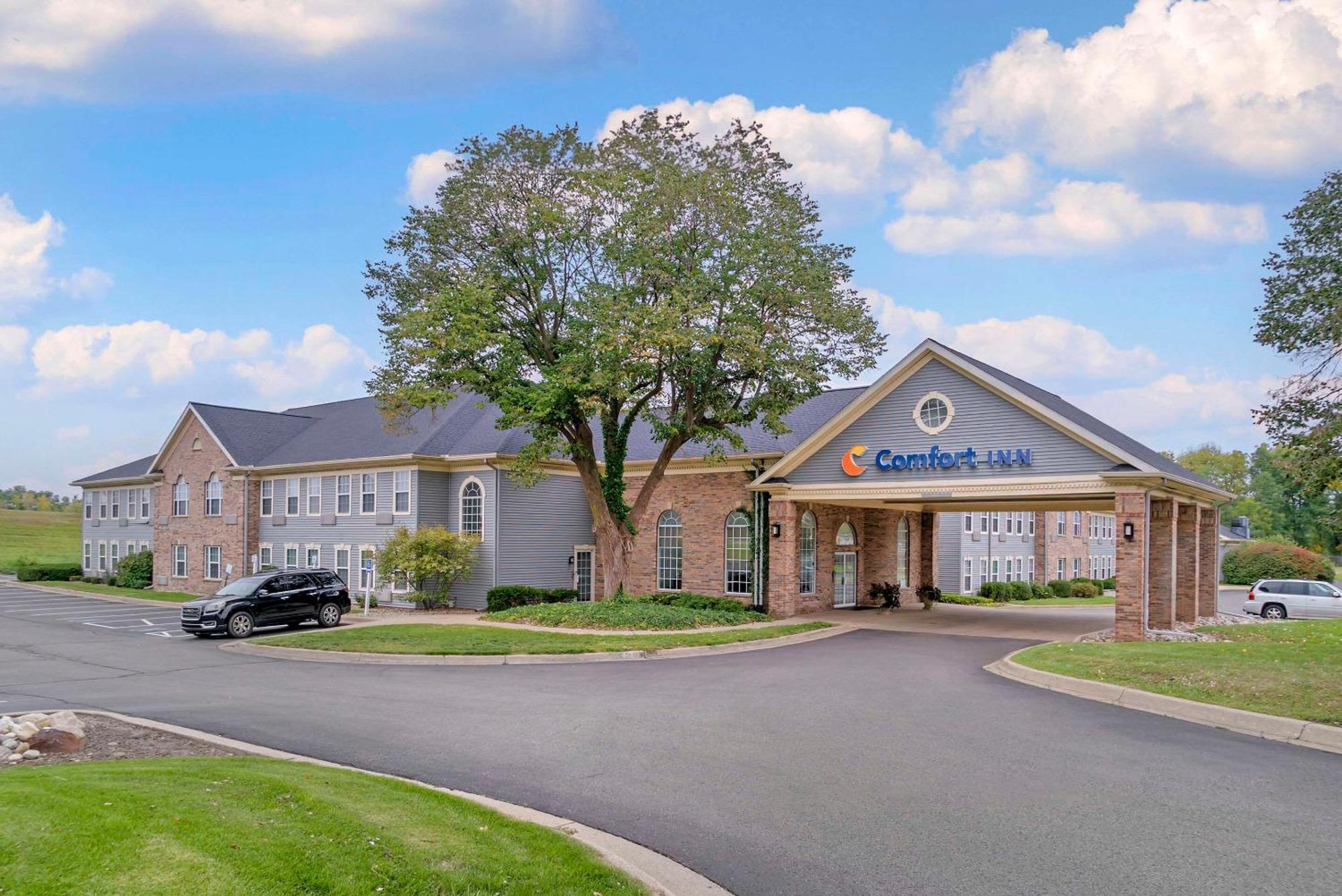 Comfort Inn Plainwell Zewnętrze zdjęcie